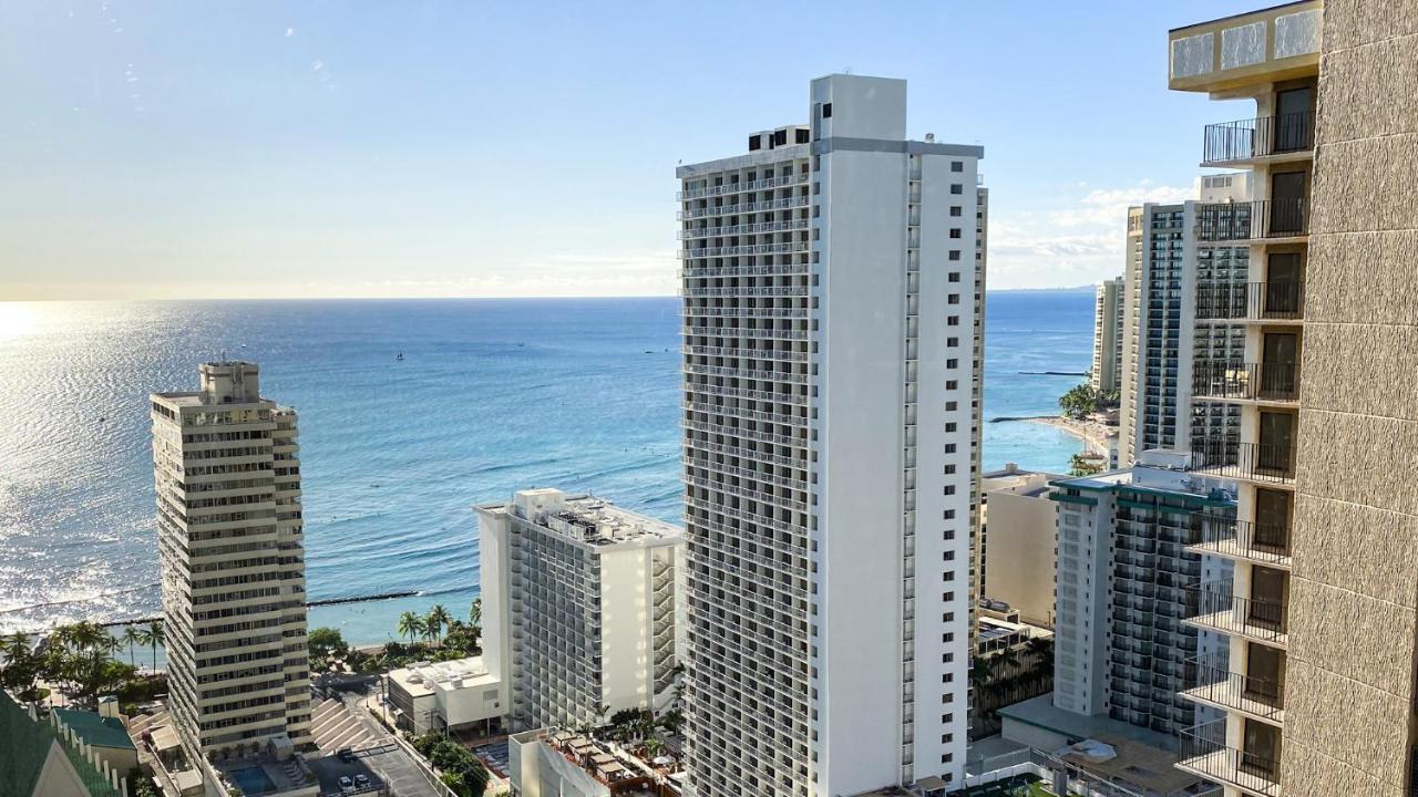 The Makai Suite At The Waikiki Banyan Honolulu Extérieur photo